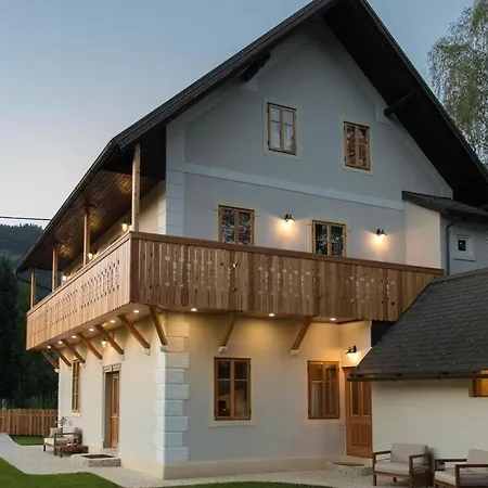 Lodge Butterfly Bohinj