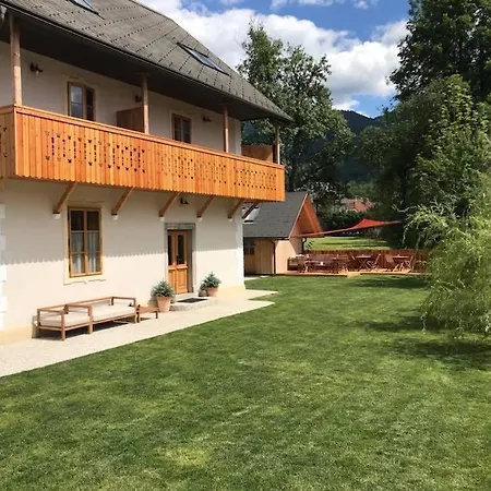 Butterfly Lodge